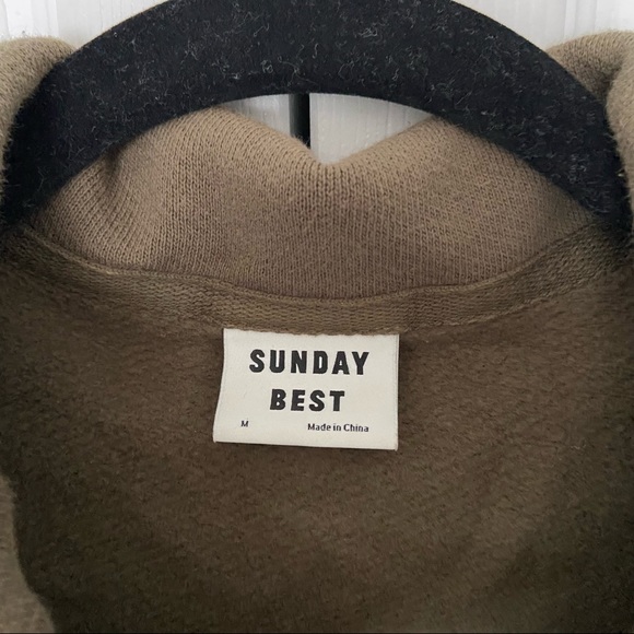 Aritzia Sunday Best Cropped Polo Sweatshirt - Picture 4 of 6